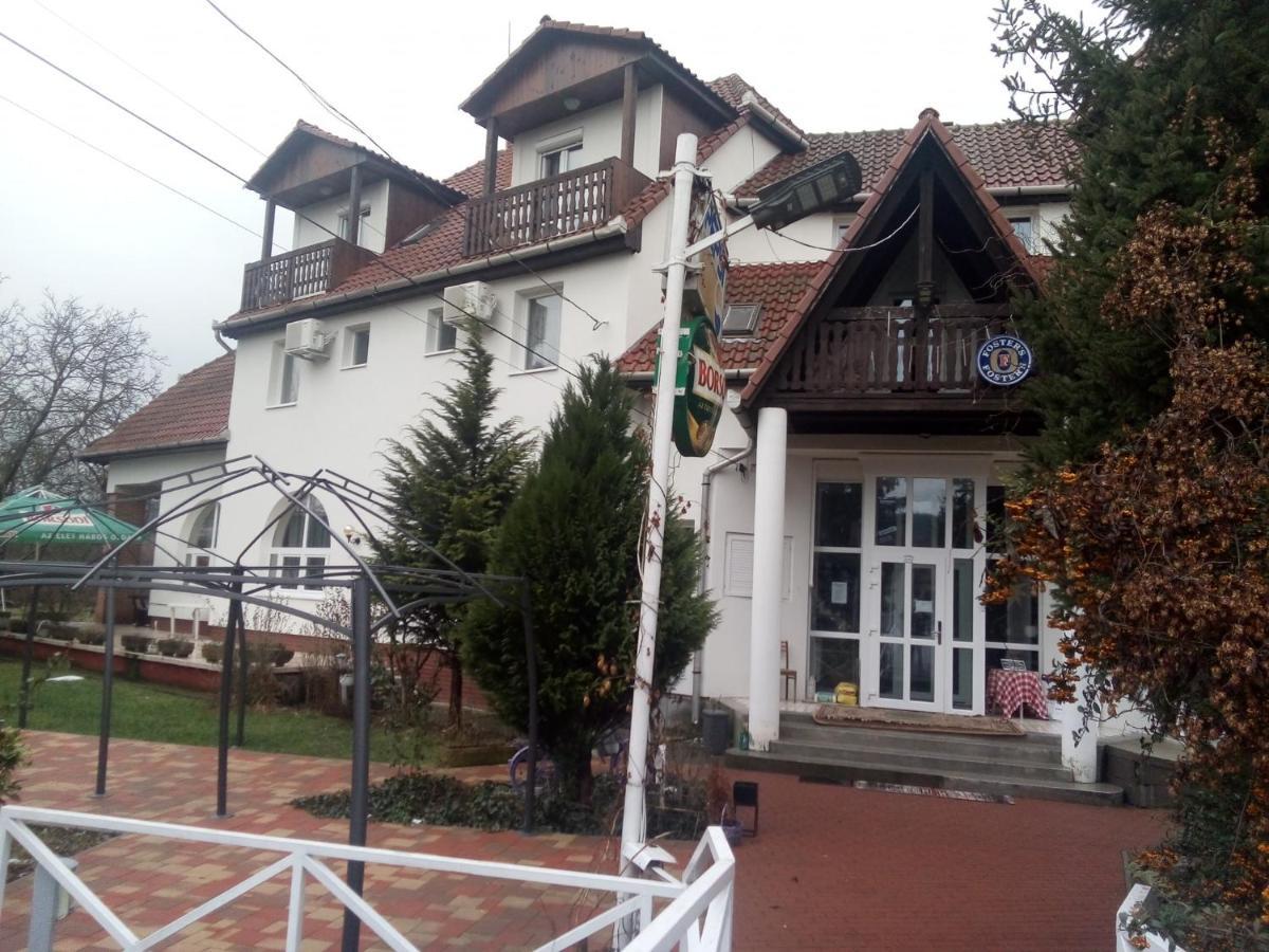 Bed and Breakfast Alabástrom Panzió és Étterem Bogács Exterior foto